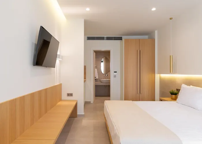 Thera Luxury Living ニキティ