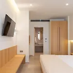 Apart-hotel Thera Luxury Living 4*