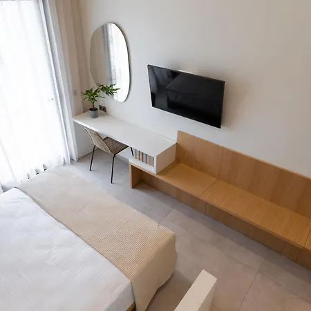 Aparthotel Thera Luxury Living 4*