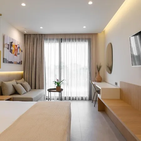 Ξενοδοχείο με διαμερίσματα Thera Luxury Living 4*