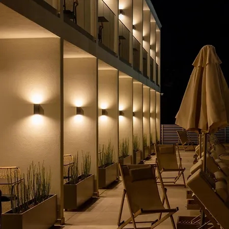 Thera Luxury Living