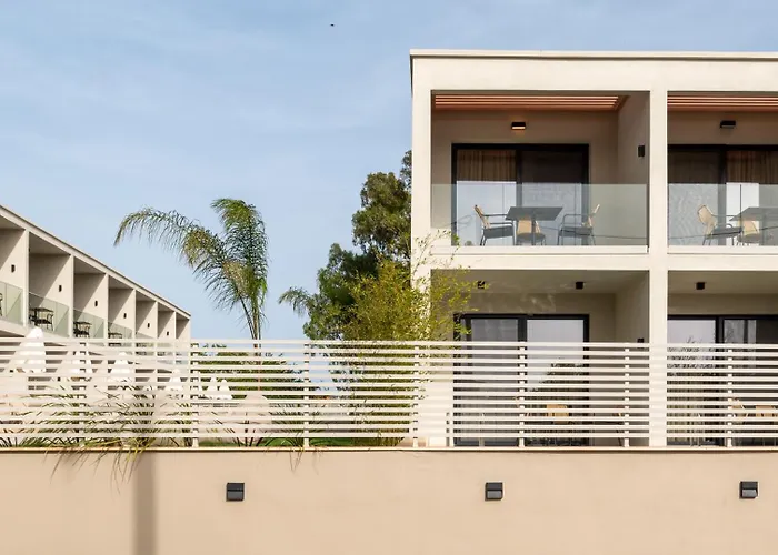 Thera Luxury Living Nikiti (Sithonia)
