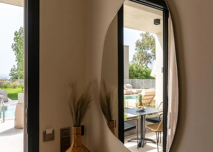 Lägenhetshotell Thera Luxury Living Nikiti (Sithonia)