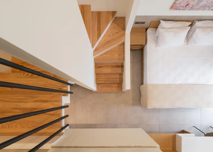 Thera Luxury Living